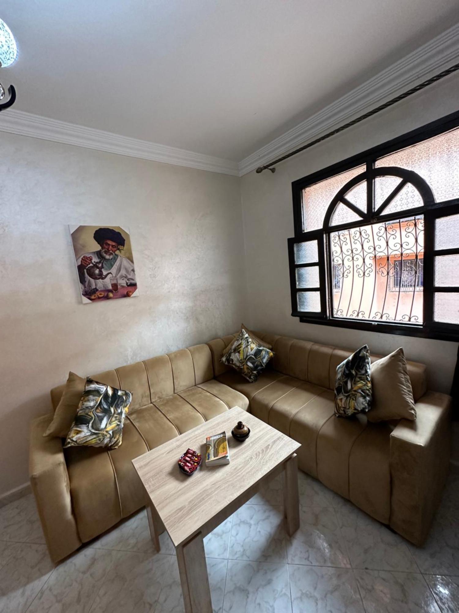 Lovely 2-Bedroom Appartement Marrakesh Exteriör bild